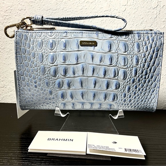 Brahmin Daisy HEAVENLY BLUE MELBOURNE Leather Wristlet Clutch NWT